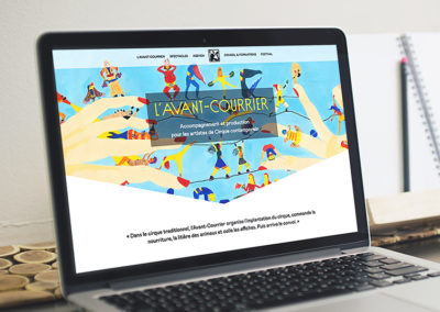 L’ AVANT-COURRIER